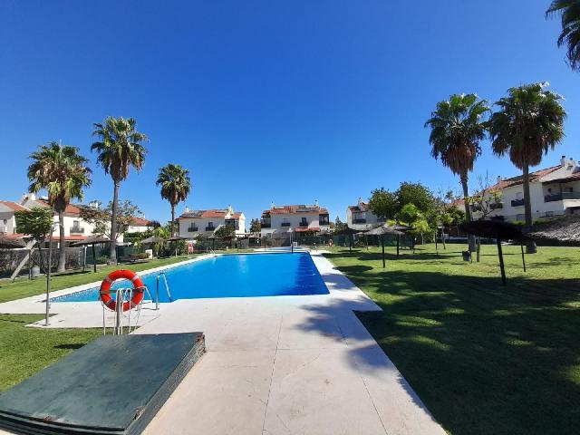 Imagen 24 Inmueble 305924 - Casa Adosada en venta en Jerez De La Frontera / A 20m del colegio internacional Britanico ...