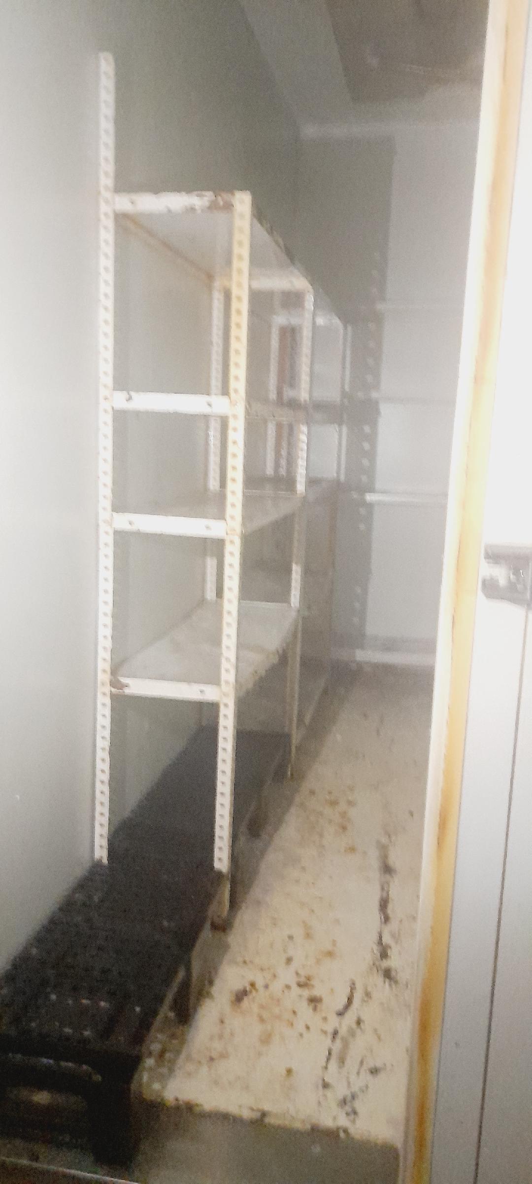 Imagen 3 Local Comercial en venta en Getafe / Getafe a menos de 5 minutos de la estación de metro.