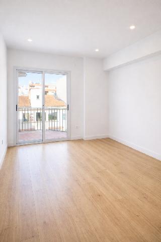 Imagen 6 Inmueble 301080 - Piso en venta en Palma / Calle  31 de diciembre.  Centro Palma
