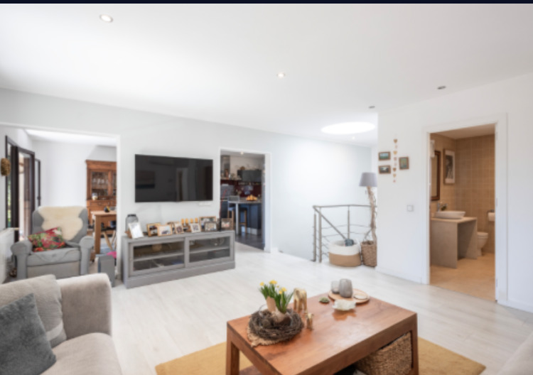 Imagen 7 Casa Aislada en venta en Calvià / Situada a 100 metros de Cala Blanca