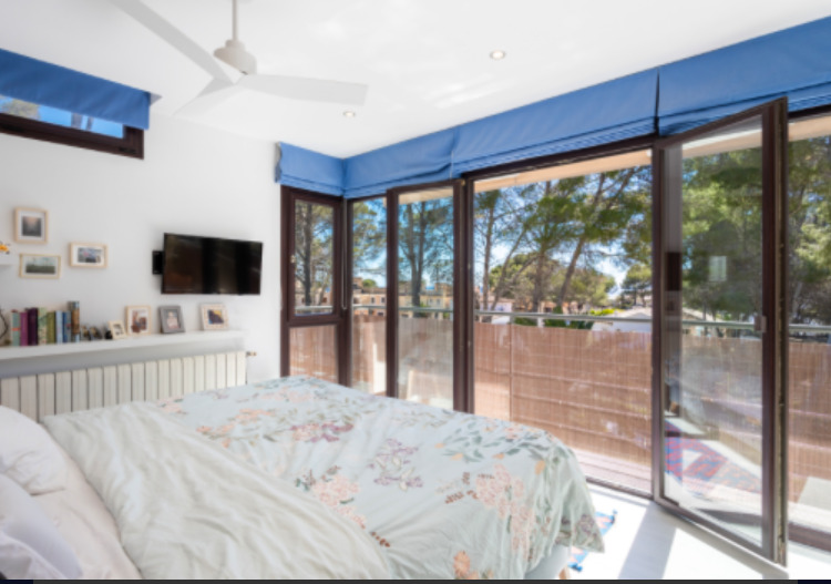 Imagen 14 Casa Aislada en venta en Calvià / Situada a 100 metros de Cala Blanca