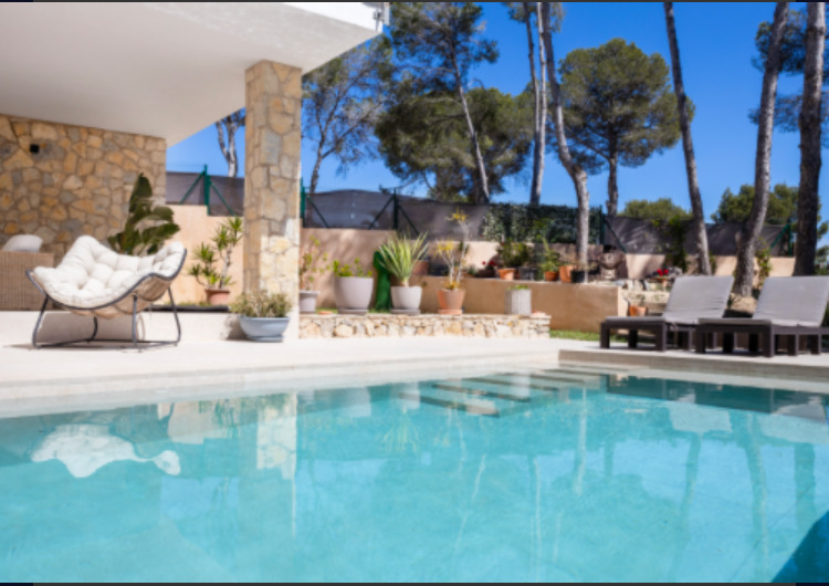 Imagen 18 Casa Aislada en venta en Calvià / Situada a 100 metros de Cala Blanca