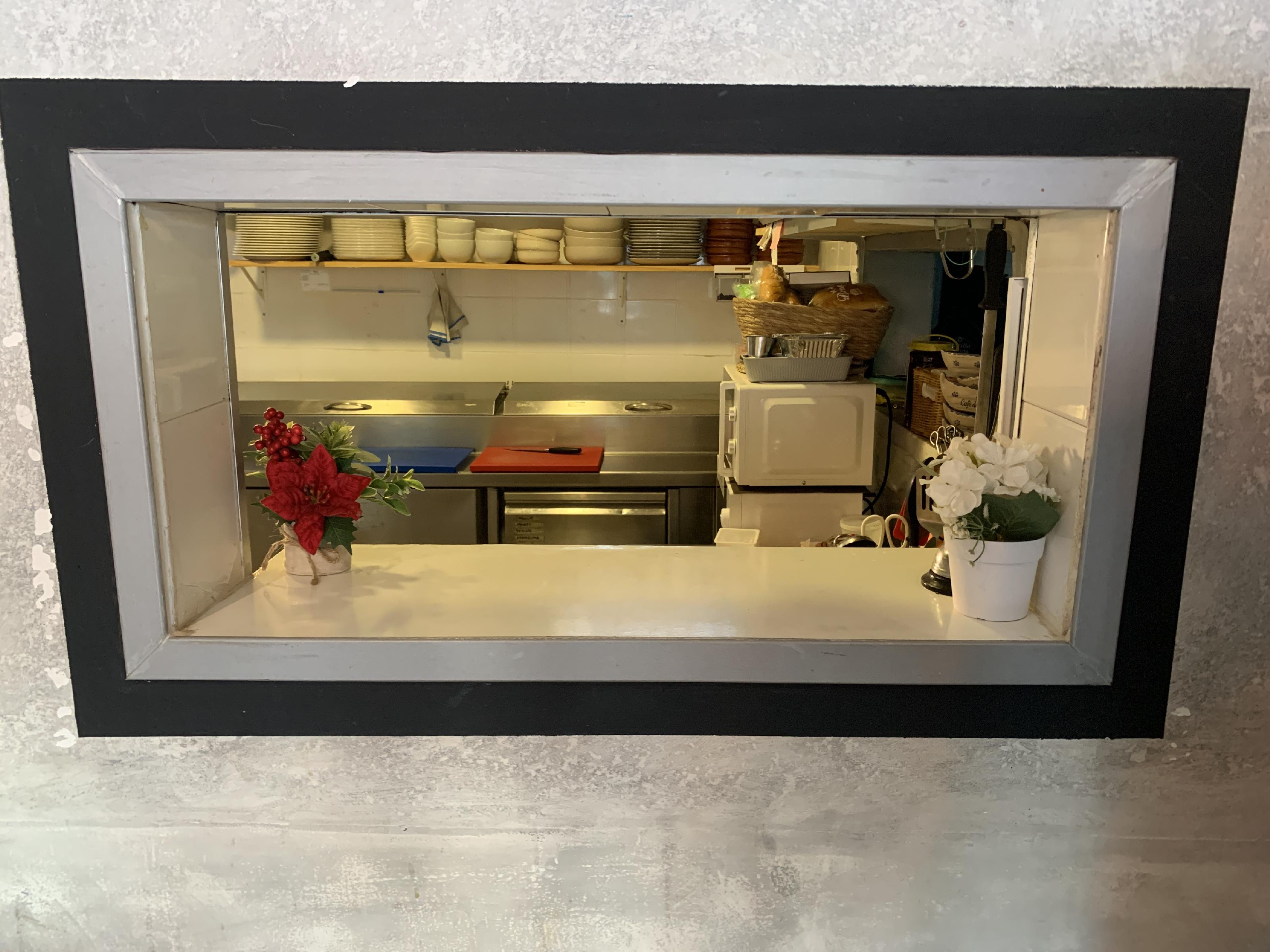 Imagen 5 Local Comercial en venta en Calvià / Zona comercial en Santa Ponsa junto un  Hotel de 4 ****