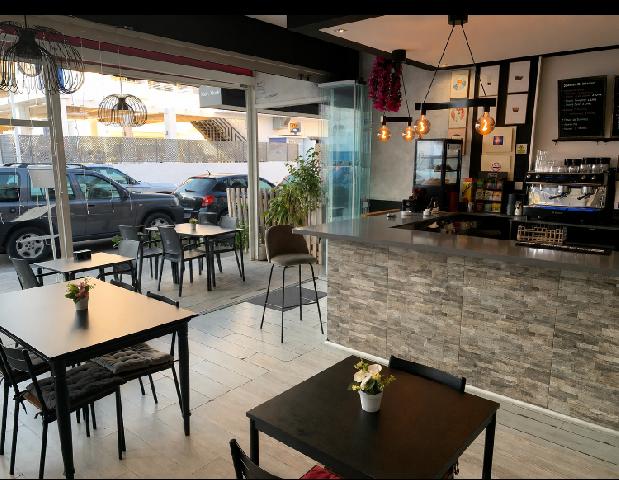 Imagen 2 Inmueble 305200 - Local Comercial en venta en Calvià / Zona comercial en Santa Ponsa junto un  Hotel de 4 ****