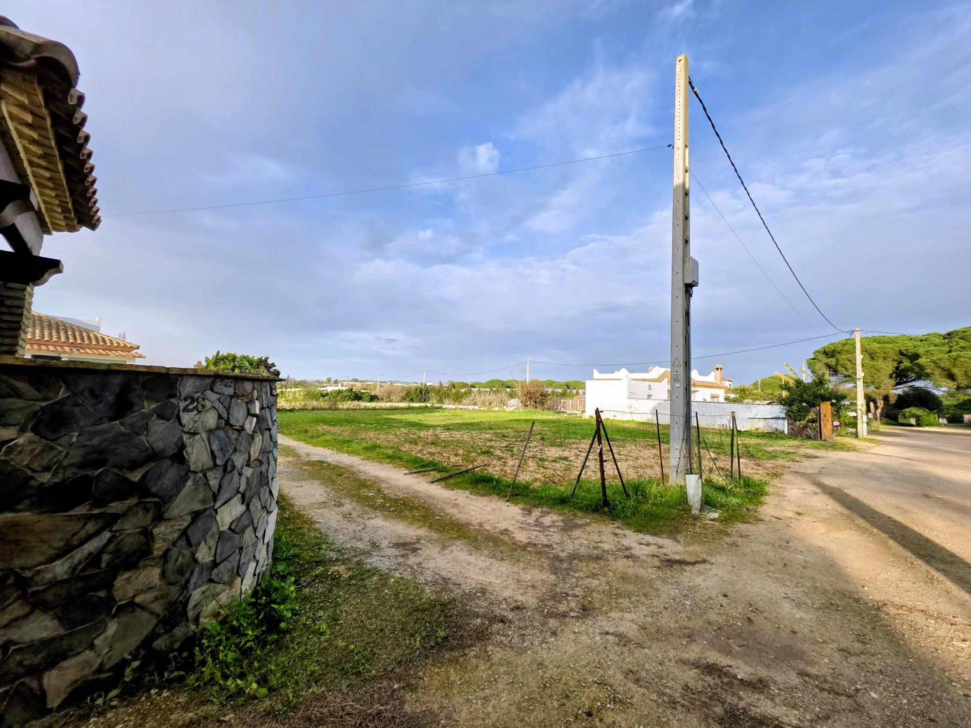 Imagen 5 Solar Urbano en venta en Conil De La Frontera / Situada cerca de las playas y puerto pesquero.