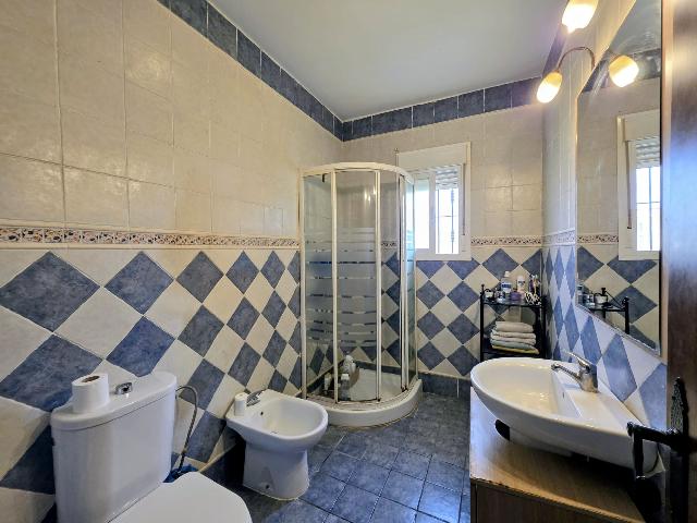 Imagen 5 Inmueble 301158 - Casa Rústica en venta en Chiclana De La Frontera / Situada cerca de la Venta el Florin.