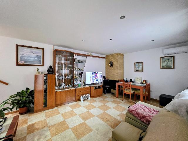 Imagen 11 Inmueble 301263 - Casa Adosada en venta en Puerto Real / Vivienda en una zona tranquila del rio san Pedro