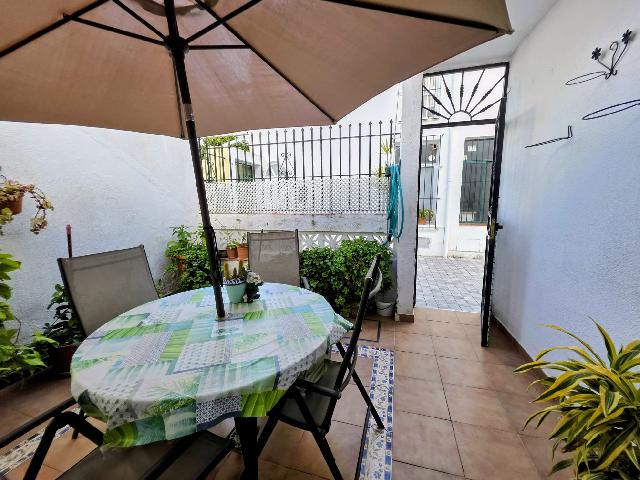 Imagen 3 Inmueble 301263 - Casa Adosada en venta en Puerto Real / Vivienda en una zona tranquila del rio san Pedro