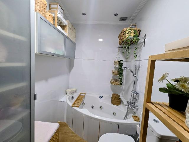 Imagen 19 Inmueble 301309 - Casa Adosada en venta en Puerto Real / Situada en puerto Real  zona de moda y bien comunicada.