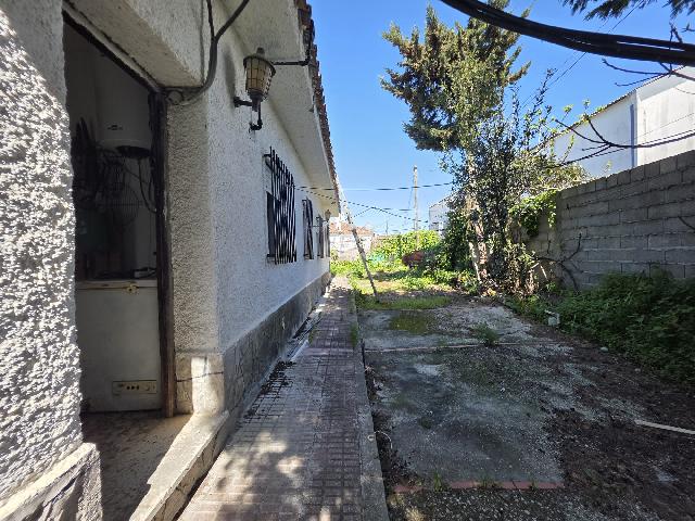 Imagen 8 Inmueble 301391 - Casa Rústica en venta en Conil De La Frontera / Situada cerca de la n.4 a su paso por Coni...