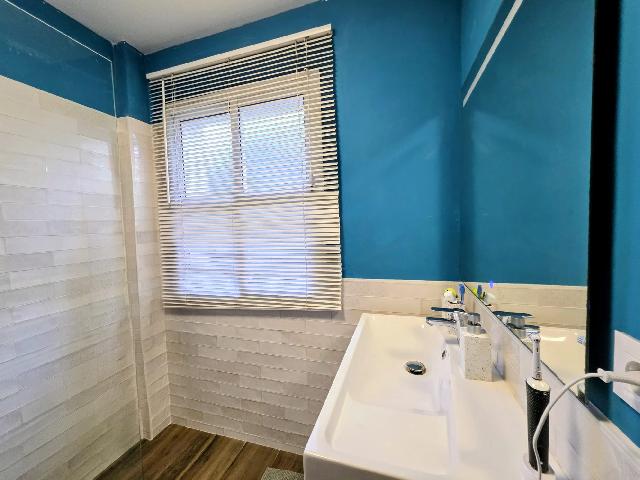 Imagen 26 Inmueble 301613 - Casa Adosada en venta en Chiclana De La Frontera / Situada en una zona en crecimiento bien...