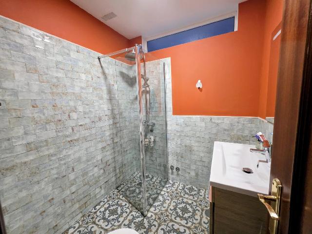 Imagen 18 Inmueble 301613 - Casa Adosada en venta en Chiclana De La Frontera / Situada en una zona en crecimiento bien...