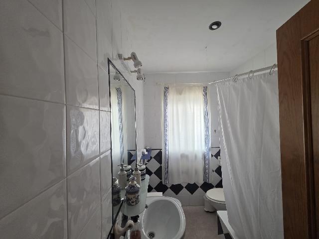 Imagen 19 Inmueble 302142 - Casa Adosada en venta en Chiclana De La Frontera / Sito en una de las zonas mas cotizadas ...