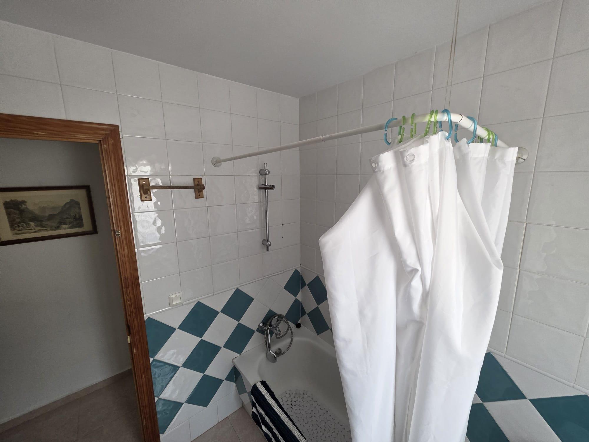 Imagen 20 Casa Adosada en venta en Chiclana De La Frontera / Sito en una de las zonas mas cotizadas ...