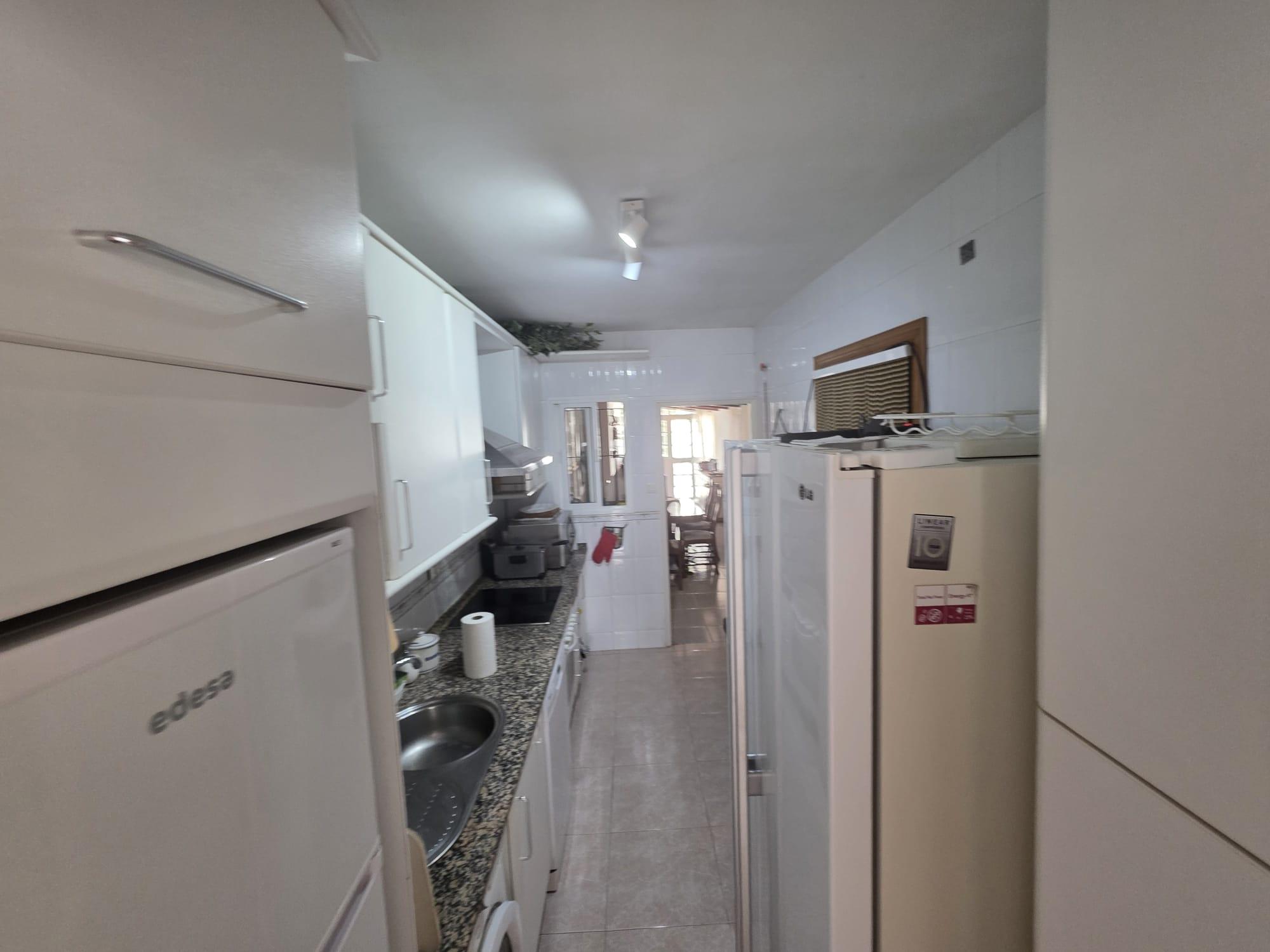 Imagen 25 Casa Adosada en venta en Chiclana De La Frontera / Sito en una de las zonas mas cotizadas ...