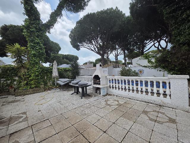 Imagen 7 Inmueble 302142 - Casa Adosada en venta en Chiclana De La Frontera / Sito en una de las zonas mas cotizadas ...