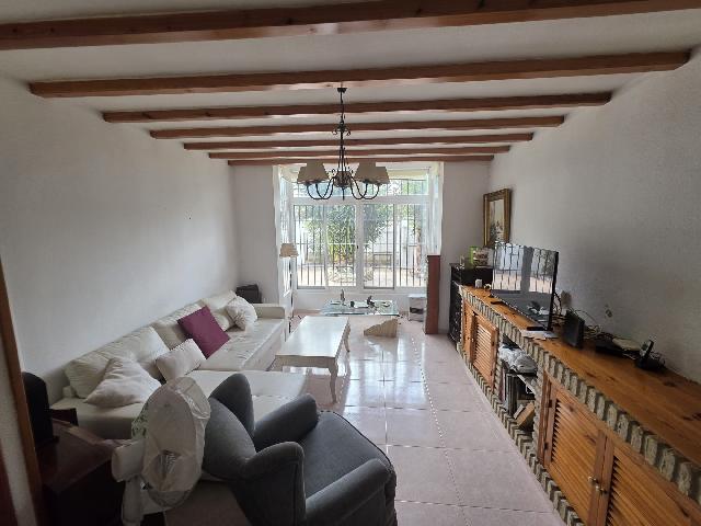 Imagen 10 Inmueble 302142 - Casa Adosada en venta en Chiclana De La Frontera / Sito en una de las zonas mas cotizadas ...