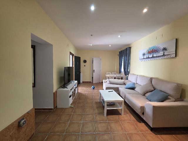 Imagen 27 Inmueble 302243 - Casa Rústica en venta en Chiclana De La Frontera / Situada en pago del humo proxima a vent...
