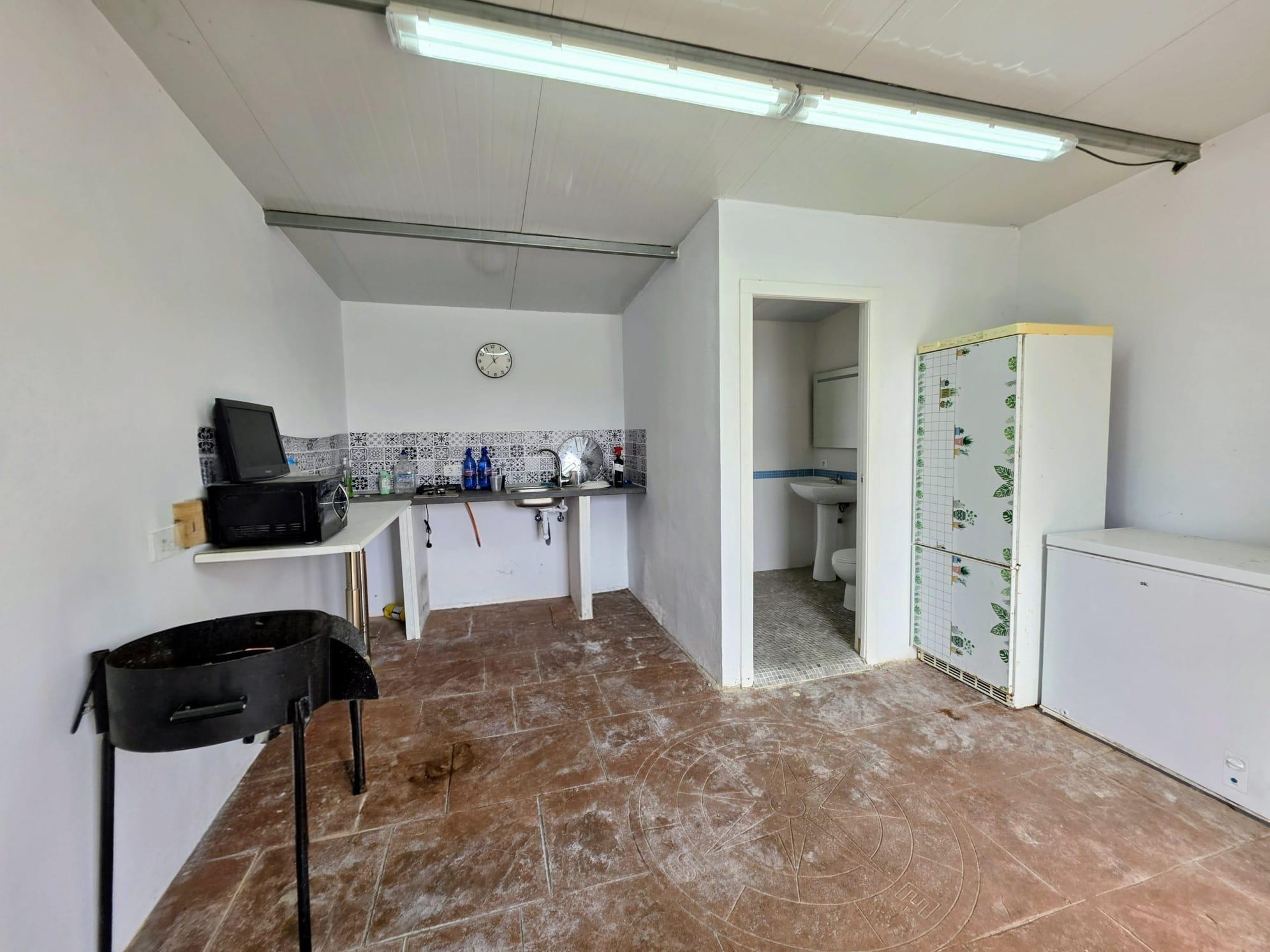 Imagen 39 Casa Rústica en venta en Chiclana De La Frontera / Situada en pago del humo proxima a vent...