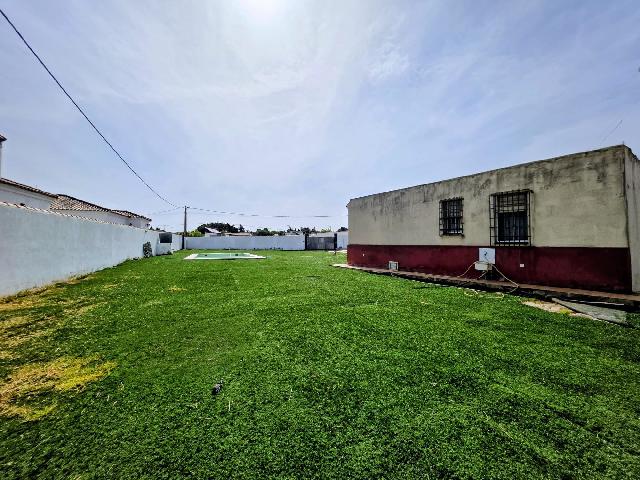 Imagen 11 Inmueble 302243 - Casa Rústica en venta en Chiclana De La Frontera / Situada en pago del humo proxima a vent...