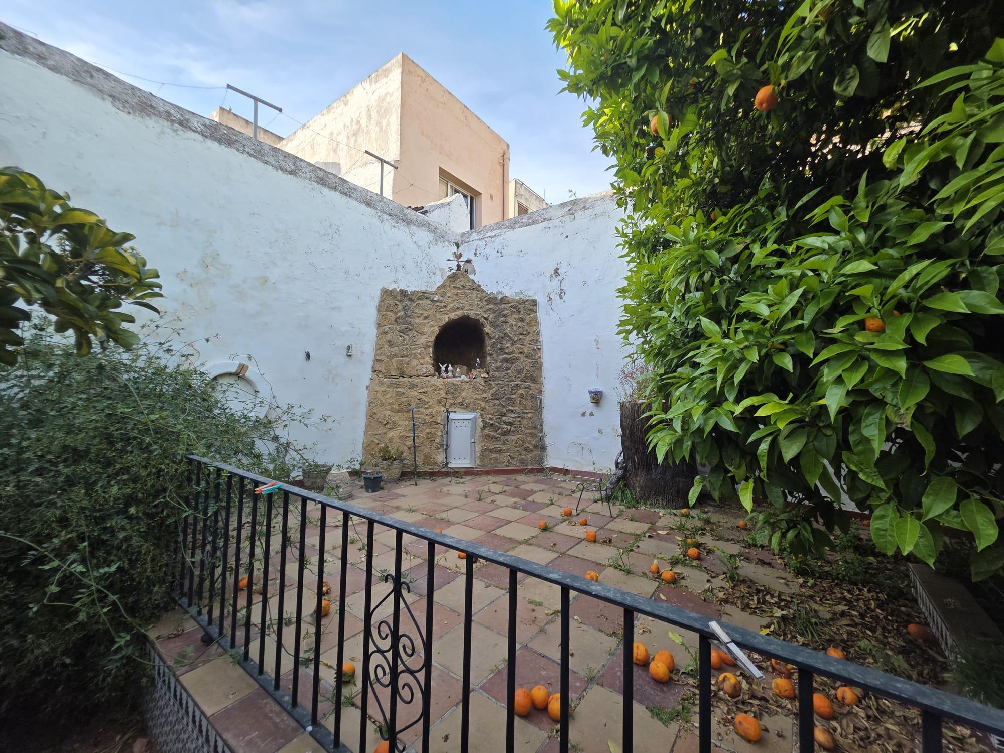Imagen 2 Casa Pareada en venta en Puerto Real / Centro histórico  de Puerto Real 