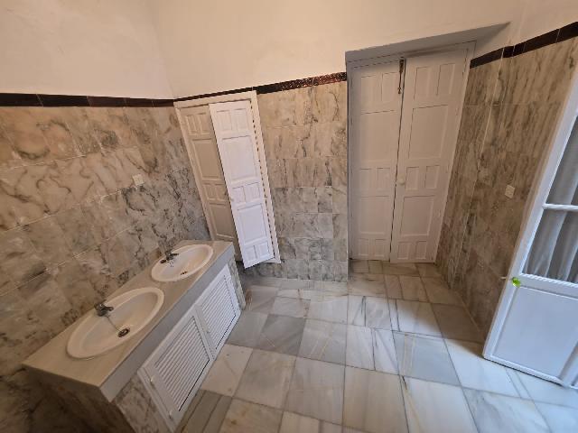 Imagen 16 Inmueble 302352 - Casa Pareada en venta en Puerto Real / Centro histórico  de Puerto Real 