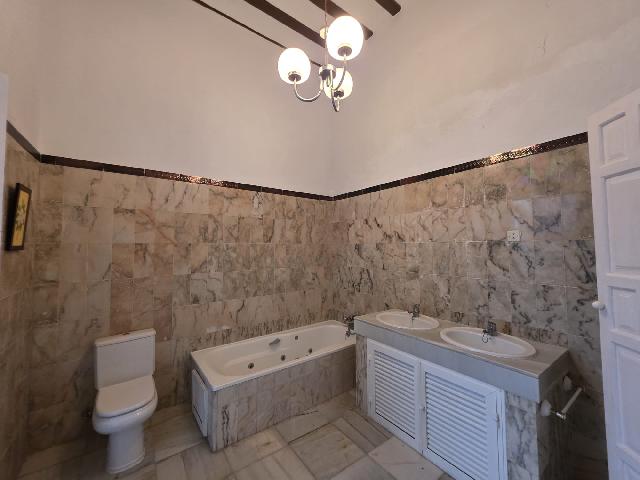 Imagen 17 Inmueble 302352 - Casa Pareada en venta en Puerto Real / Centro histórico  de Puerto Real 