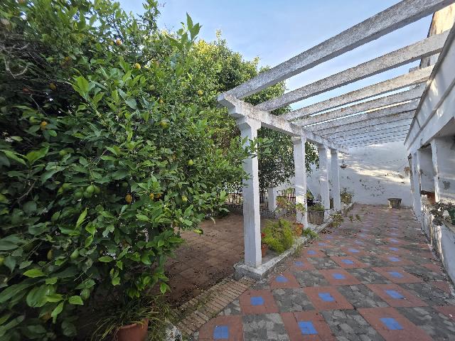 Imagen 33 Inmueble 302352 - Casa Pareada en venta en Puerto Real / Centro histórico  de Puerto Real 
