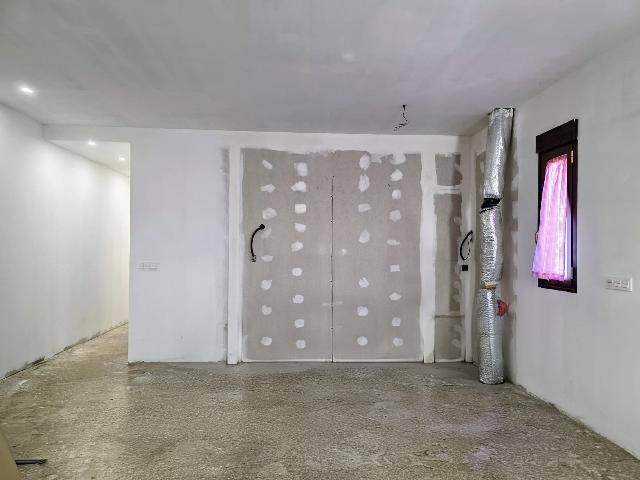 Imagen 7 Inmueble 302378 - Casa Rústica en venta en Chiclana De La Frontera / Zona marquesado cerca de la zona res. g...
