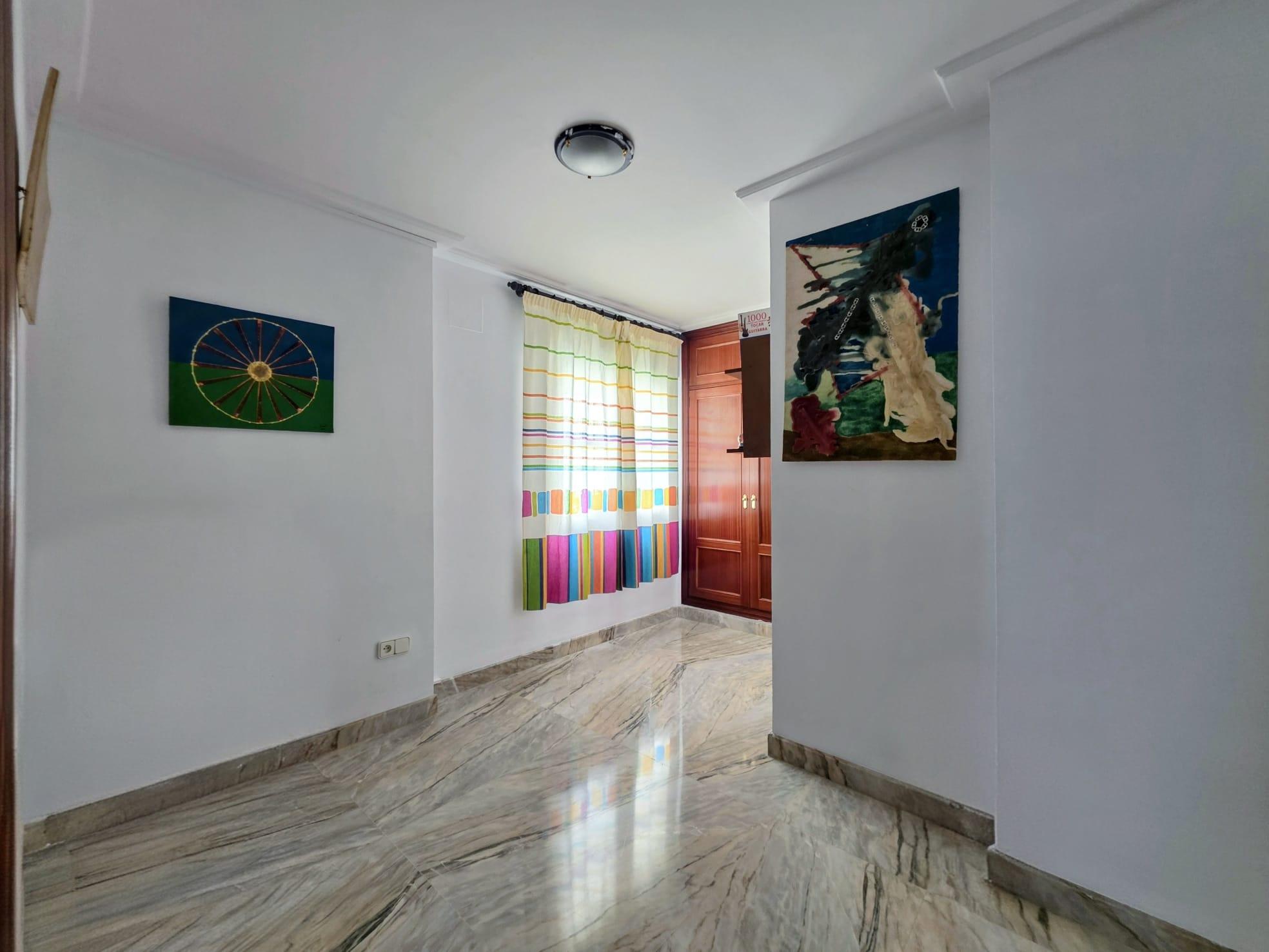 Imagen 35 Casa Pareada en venta en Chiclana De La Frontera /  Apocos metros del puente ntra. sra. de...