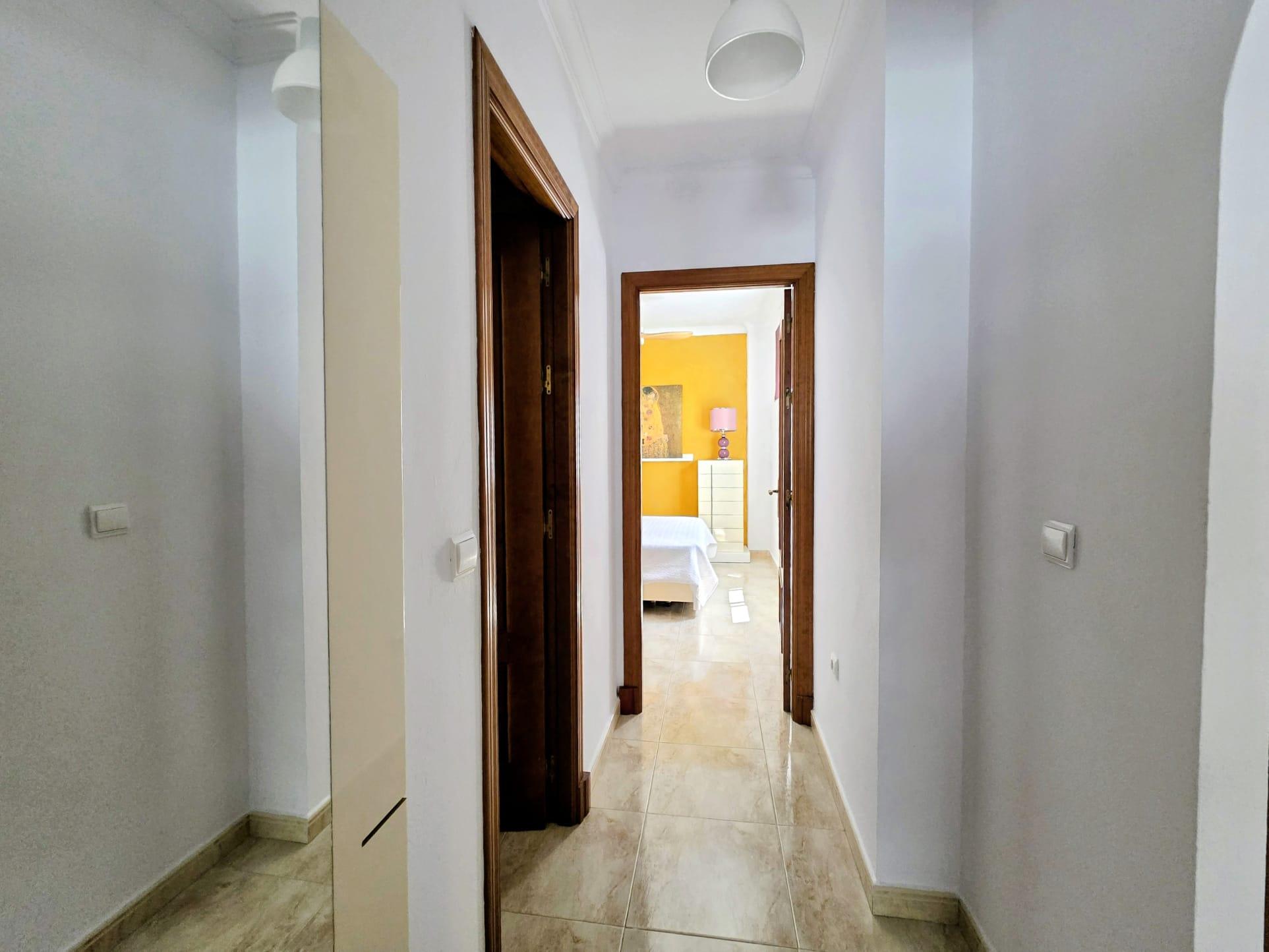 Imagen 8 Apartamento en venta en Conil De La Frontera /  Zona preferida por los conileños  cerca de...
