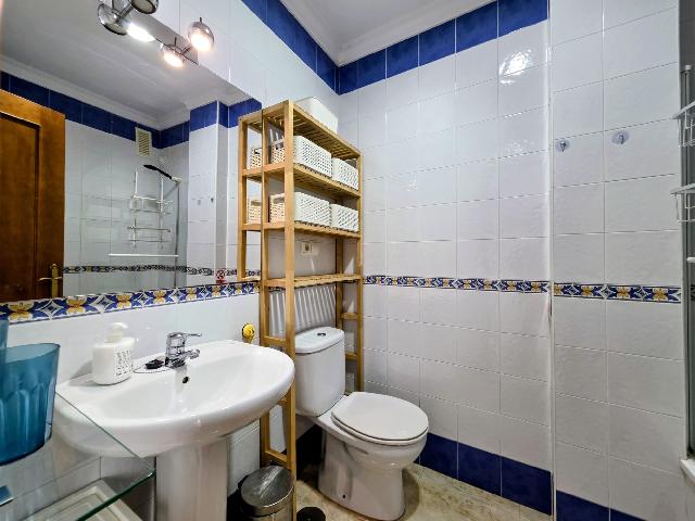 Imagen 30 Inmueble 302626 - Apartamento en venta en Conil De La Frontera /  Zona preferida por los conileños  cerca de...