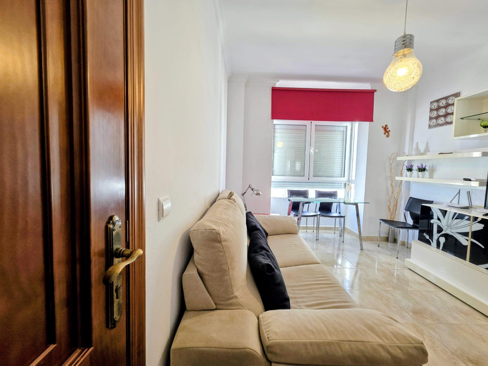 Imagen 6 Apartamento en venta en Conil De La Frontera /  Zona preferida por los conileños  cerca de...