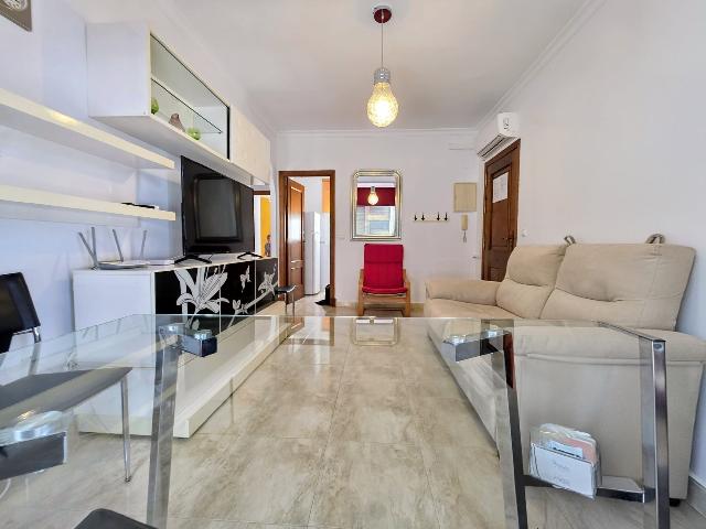 Imagen 2 Inmueble 302626 - Apartamento en venta en Conil De La Frontera /  Zona preferida por los conileños  cerca de...