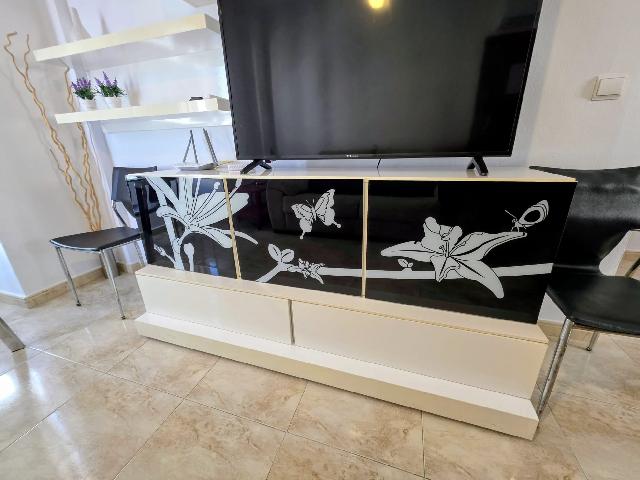 Imagen 17 Inmueble 302626 - Apartamento en venta en Conil De La Frontera /  Zona preferida por los conileños  cerca de...