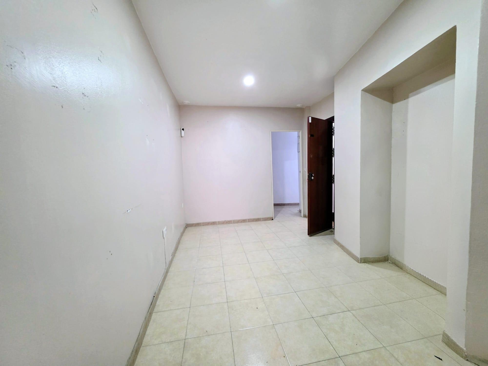 Imagen 11 Apartamento en venta en Cádiz / Apartamento centrico  cerca de la plaza las flores.