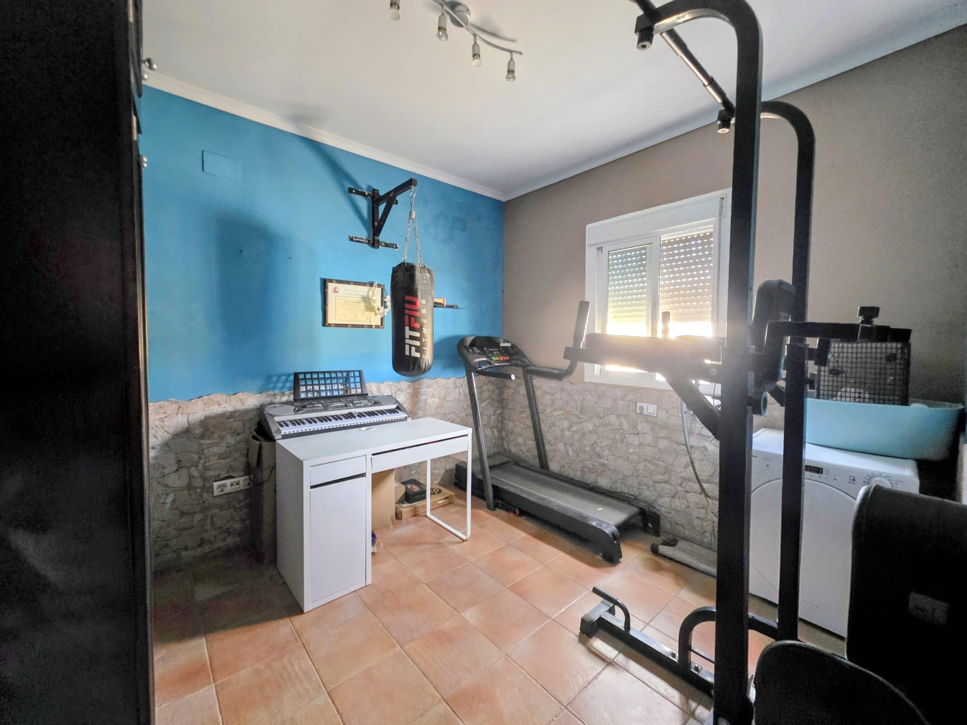 Imagen 17 Casa Aislada en venta en Chiclana De La Frontera / Situada en una zona residencial  tranquila  