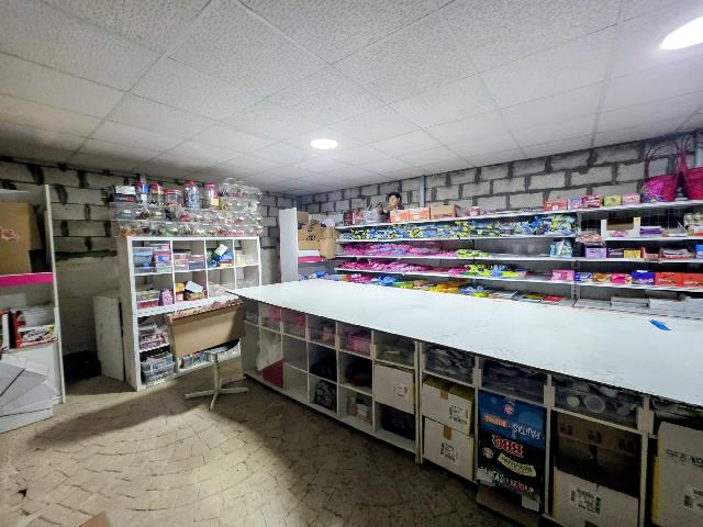 Imagen 31 Inmueble 302842 - Casa Aislada en venta en Chiclana De La Frontera / Situada en una zona residencial  tranquila  