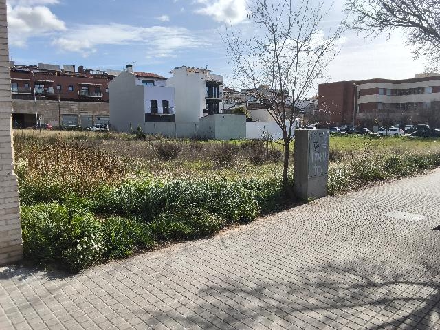 Imagen 3 Inmueble 300796 - Solar Urbano en venta en Granollers / 