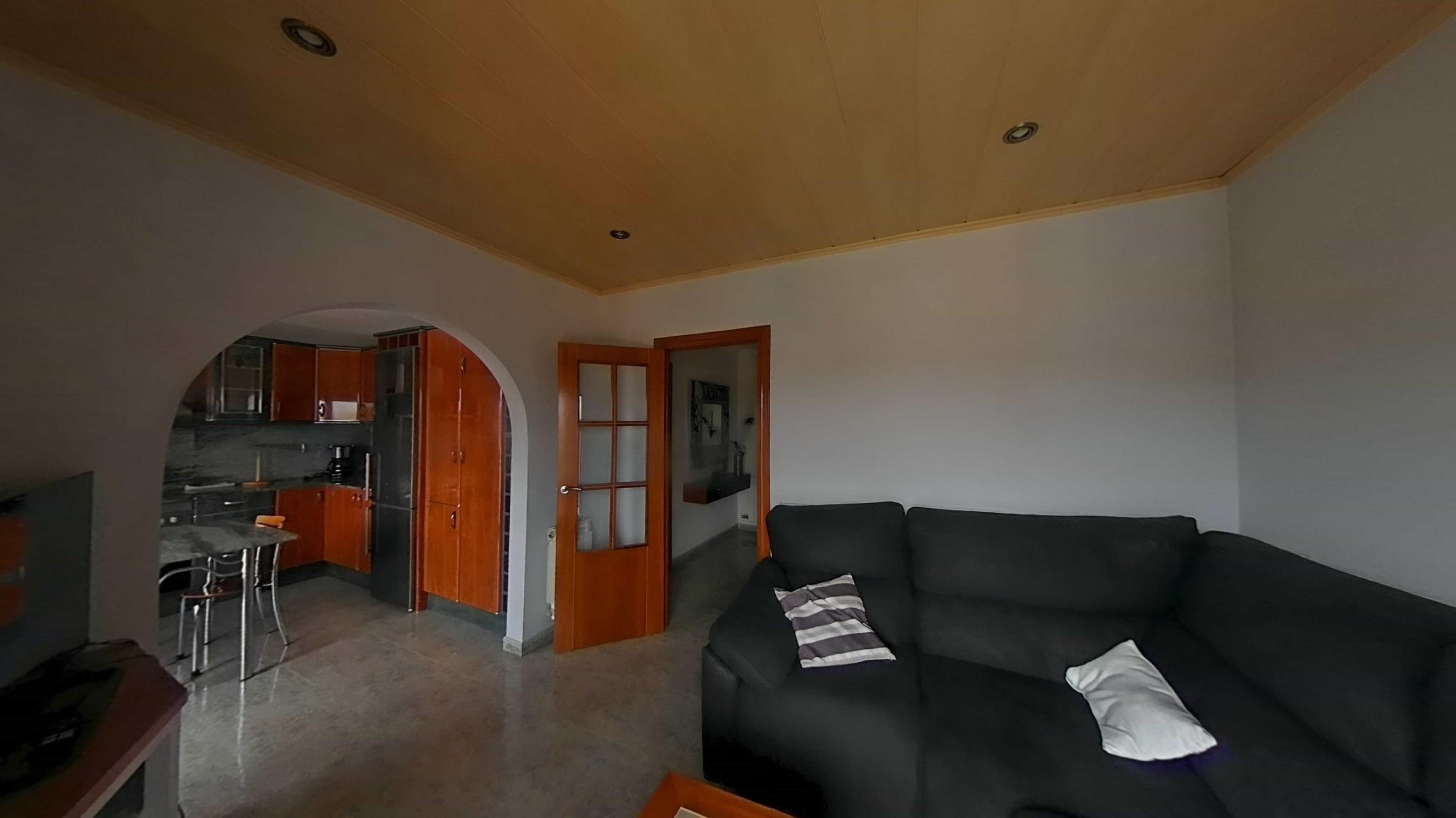 Imagen 16 Piso en venta en Montornès Del Vallès / Piso en la sexta planta en el  centro de Montornes 