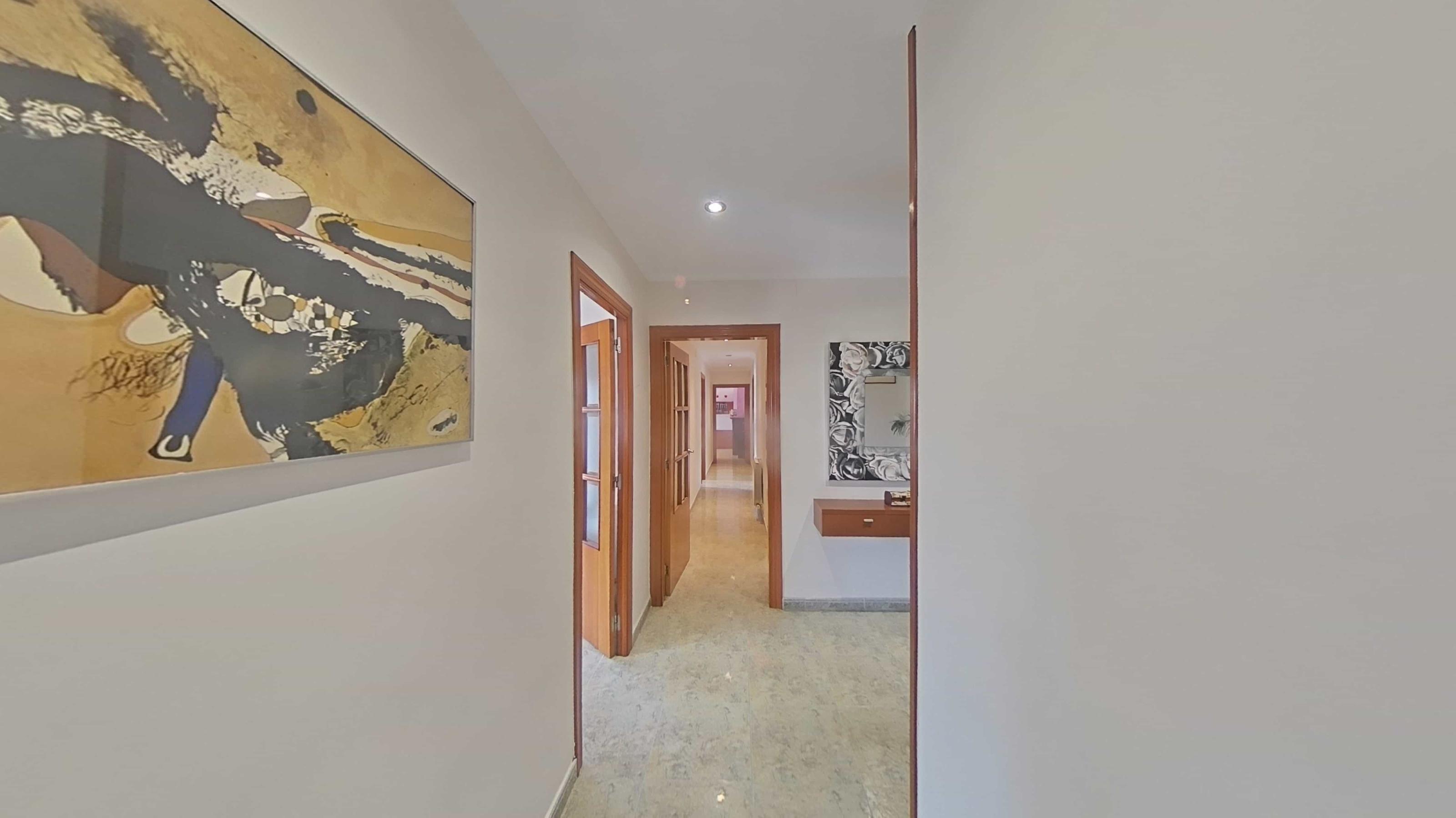 Imagen 28 Piso en venta en Montornès Del Vallès / Piso en la sexta planta en el  centro de Montornes 