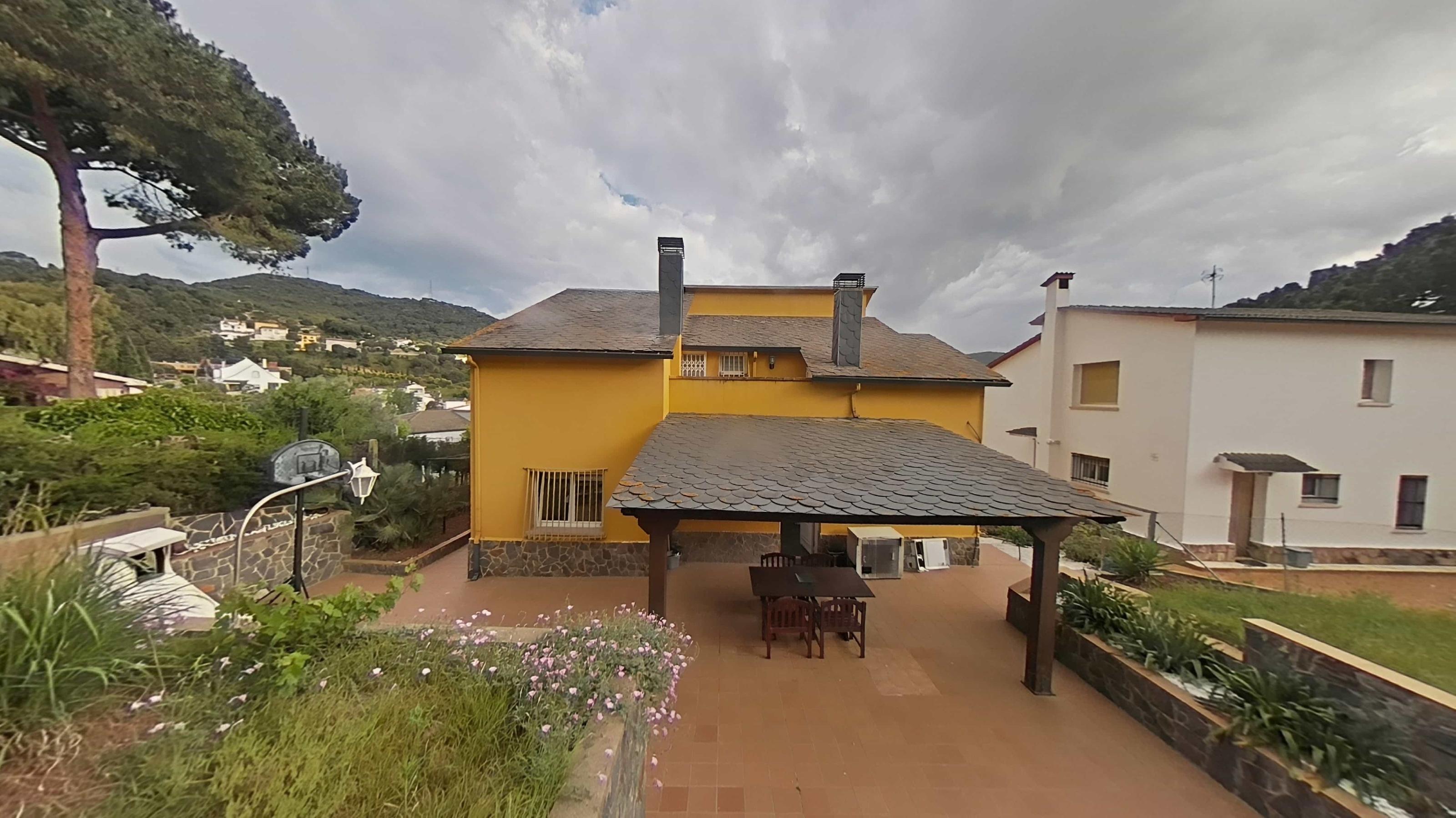 Imagen 3 Casa Aislada en venta en Sant Fost De Campsentelles / Preciosa casa a 20 m. de Barcelona y...