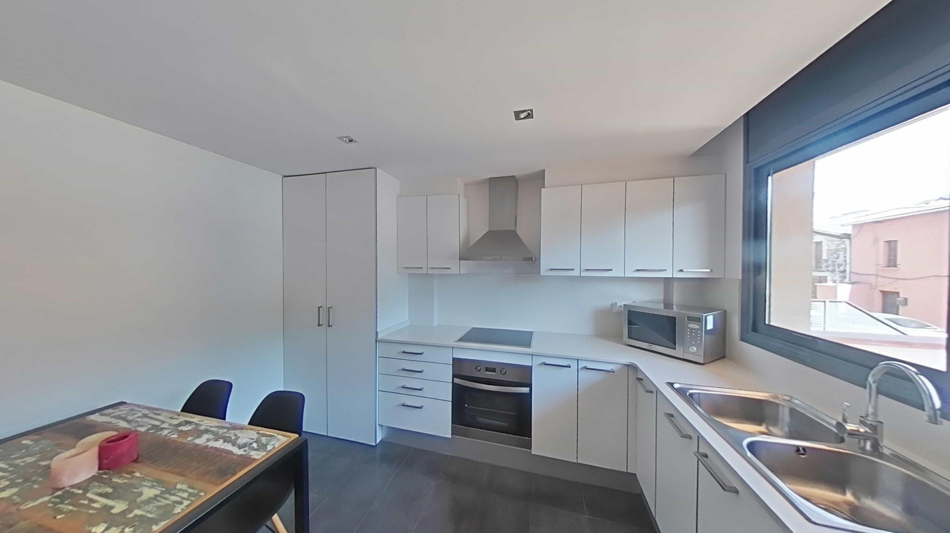 Imagen 9 Casa Pareada en venta en Gualba / Casa luminosa con jardín y vistas al Montseny en Gualba 