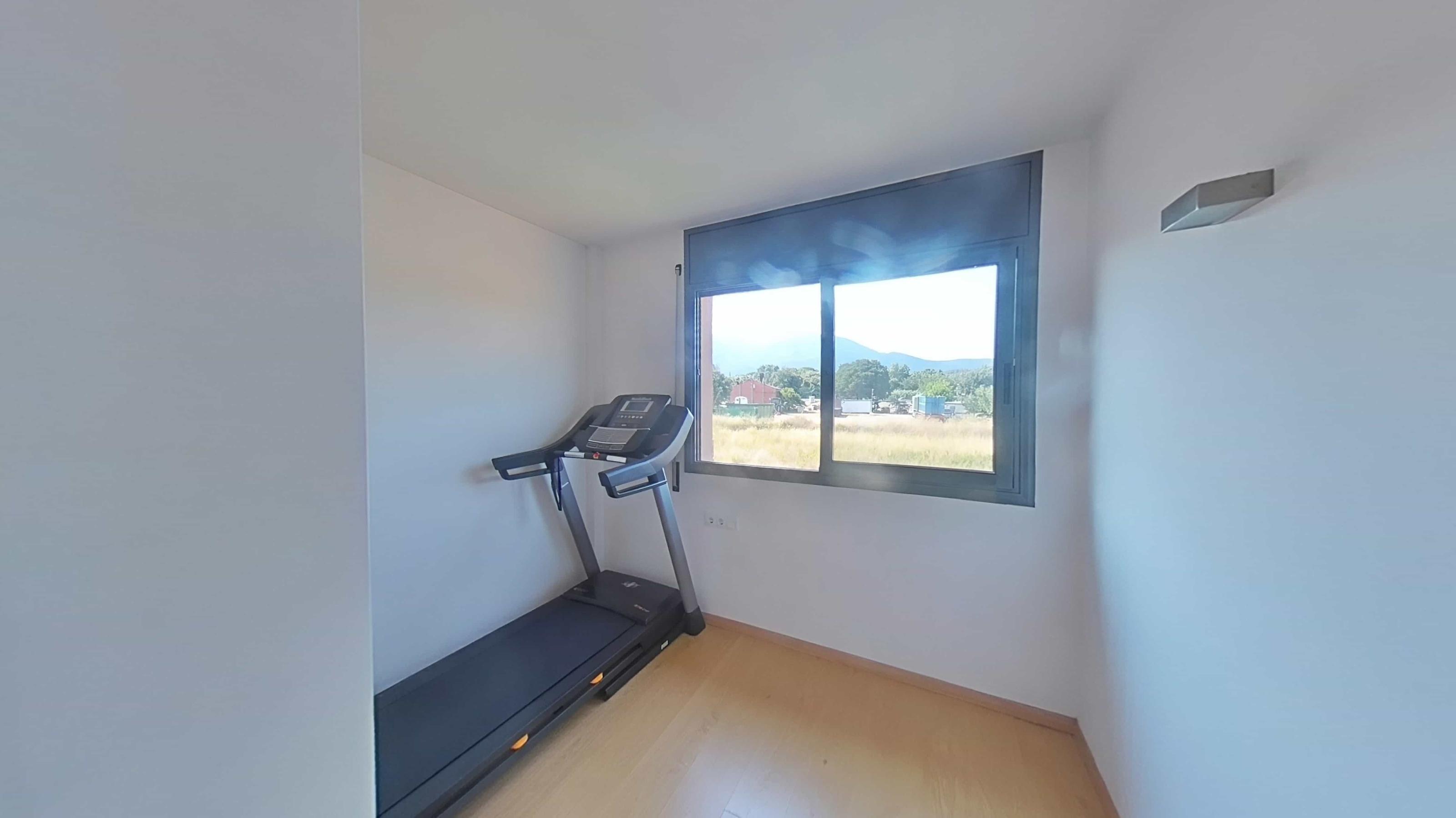 Imagen 20 Casa Pareada en venta en Gualba / Casa luminosa con jardín y vistas al Montseny en Gualba 