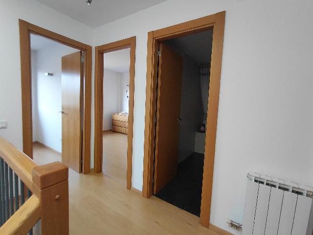 Imagen 9 Inmueble 304379 - Casa Pareada en venta en Gualba / Casa luminosa con jardín y vistas al Montseny en Gualba 