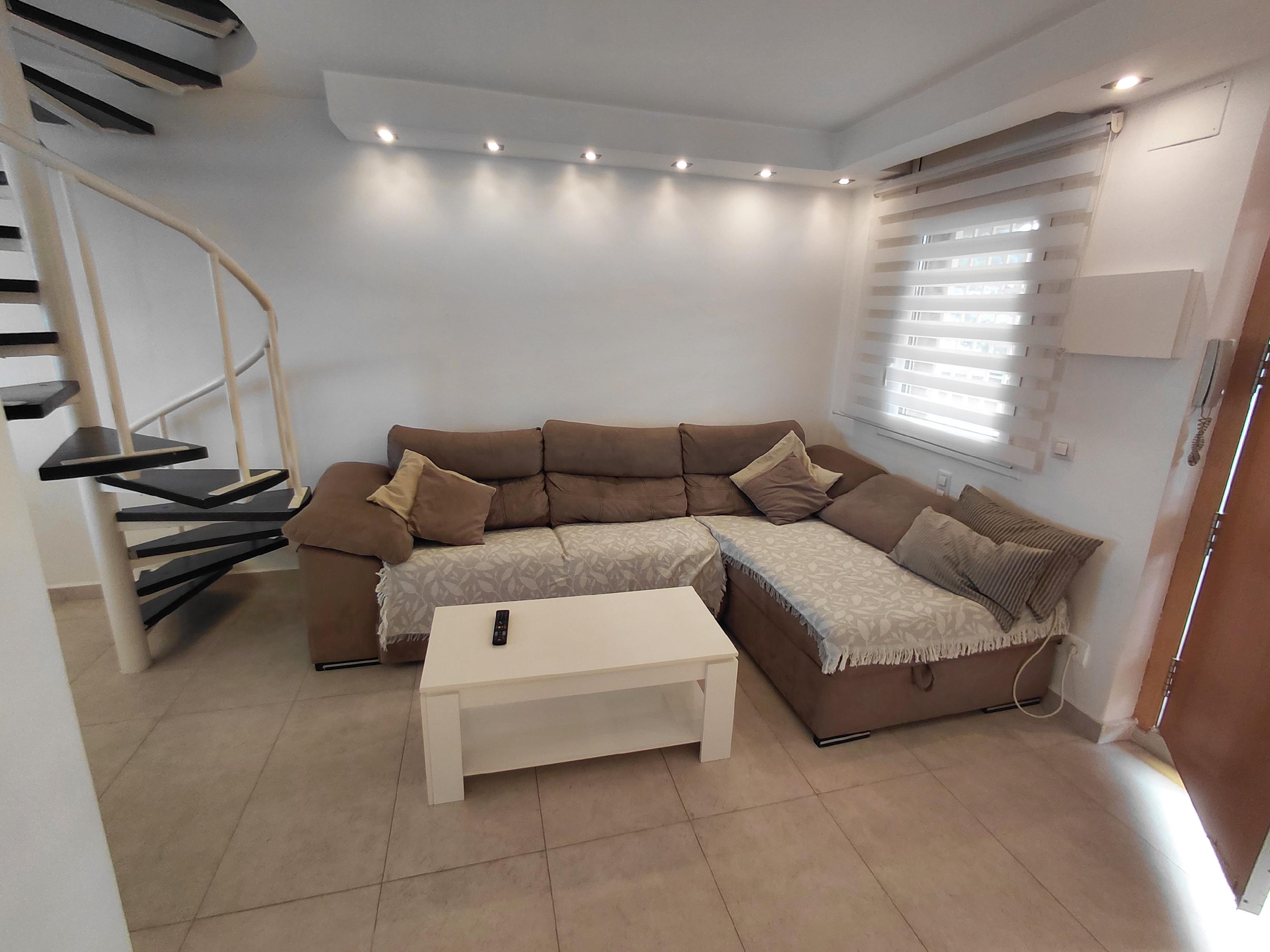 Imagen 5 Piso en venta en Montornès Del Vallès / Duplex en el centro de Montornes del Valles