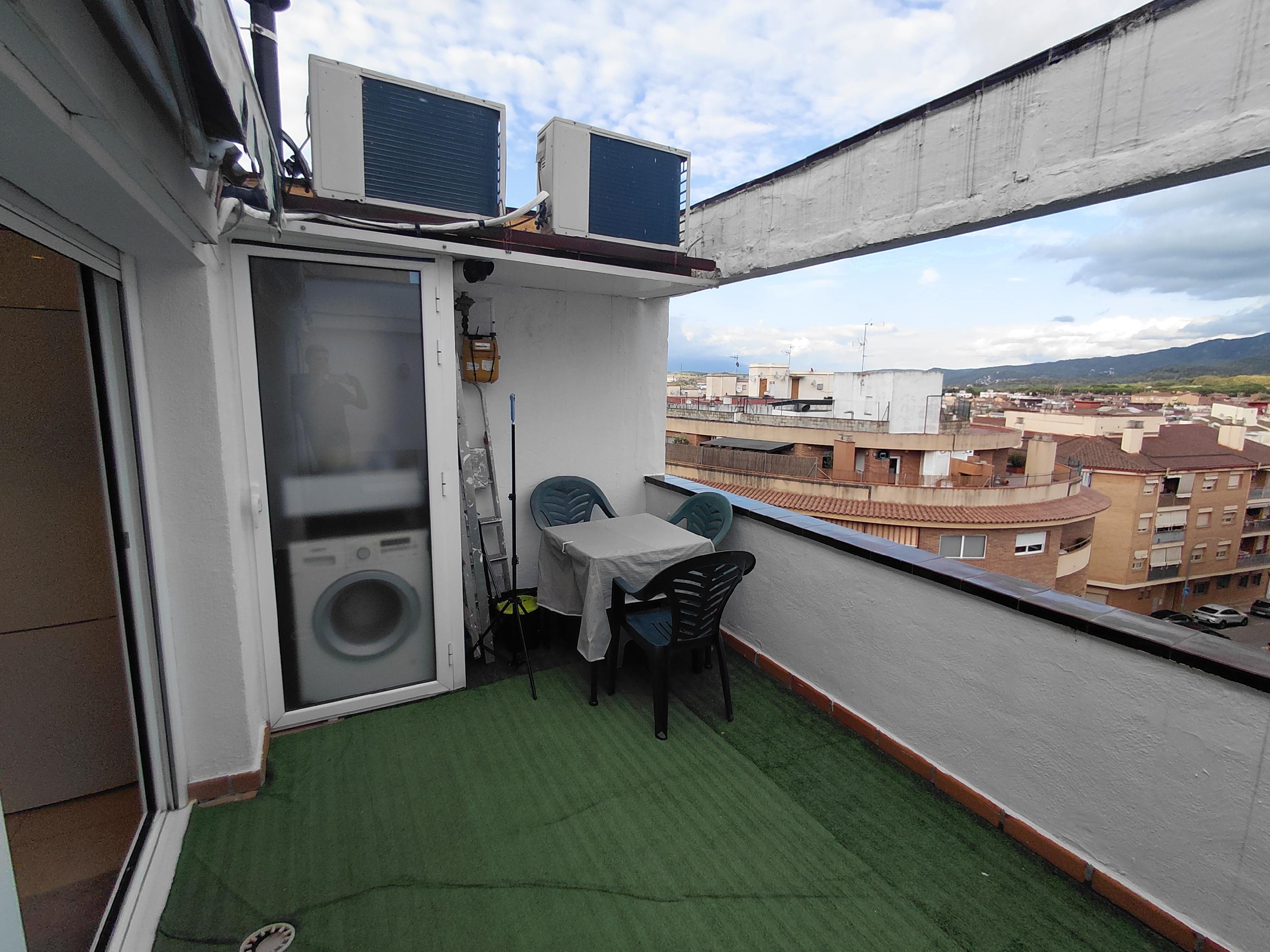 Imagen 13 Piso en venta en Montornès Del Vallès / Duplex en el centro de Montornes del Valles