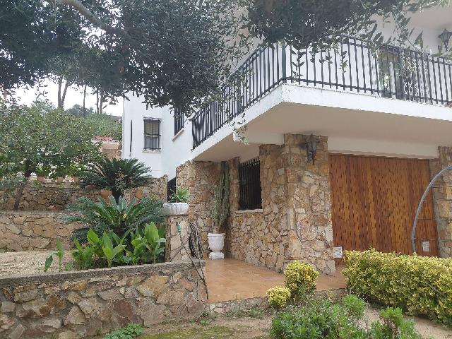 Imagen 9 Inmueble 306402 - Casa en venta en Sant Fost De Campsentelles / Gran casa con piscina a 10 min. de Badalona