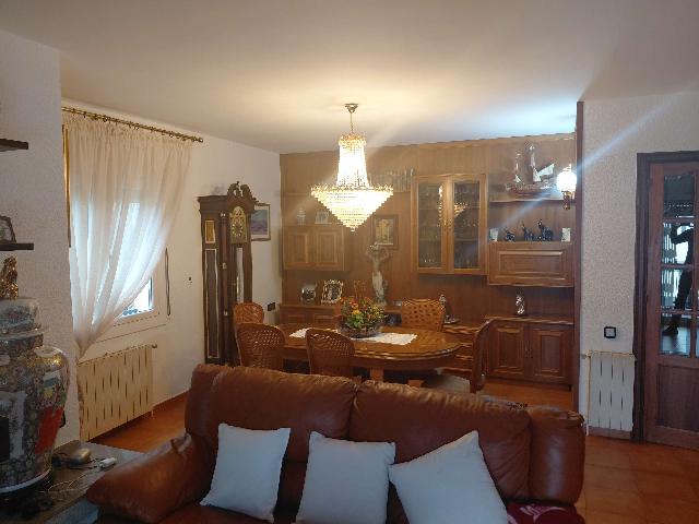 Imagen 13 Inmueble 306402 - Casa en venta en Sant Fost De Campsentelles / Gran casa con piscina a 10 min. de Badalona