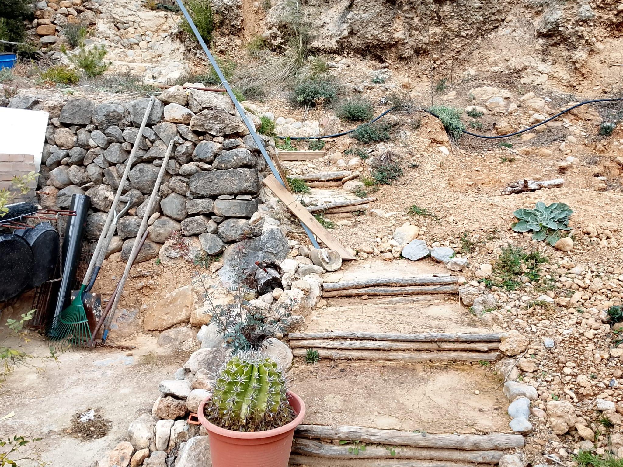 Imagen 3 Solar Rústico en venta en Figueroles / Carretera rio Lucena, a un kilómetro del pueblo